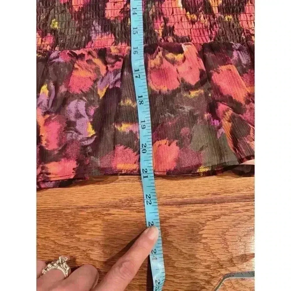 Jessica Simpson Averie Top in Posy Symphony Floral Ruched Ruffled Fall Office - Picture 9 of 9